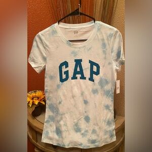 New-GAP Short Sleeve Classic Tee in Blue TieDye